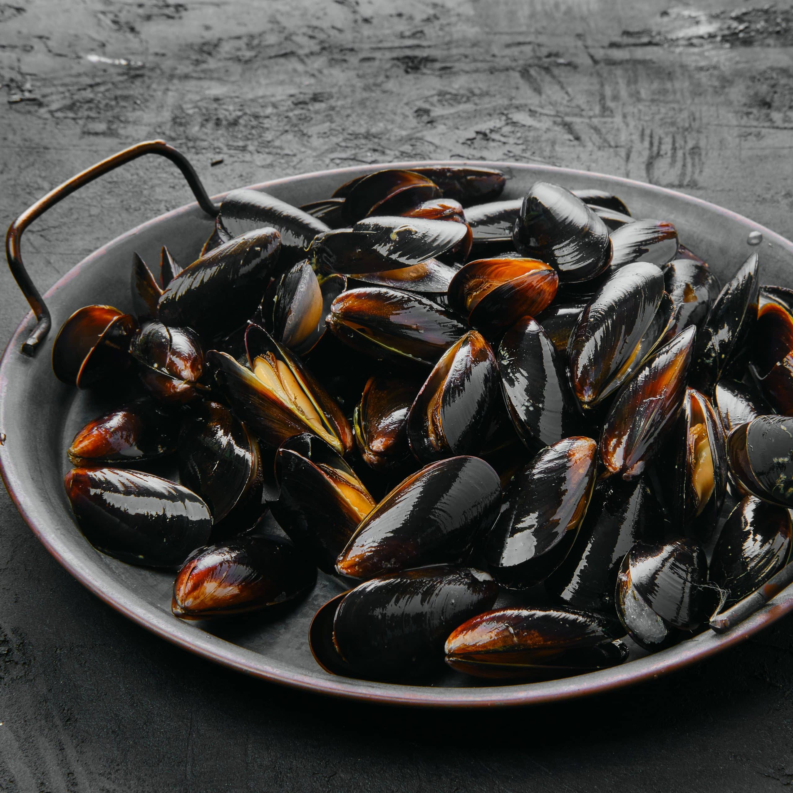 Mussels Whole Cooked Natural 50-70 1KG (5) : Reliable Food Distributors